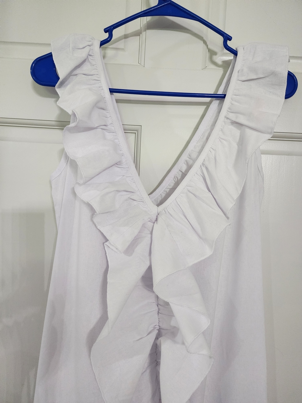 White Bohemian Linen Ruffle V-Neck Light Weight Maxi Dress/Cover Up Medium - Picture 4 of 13